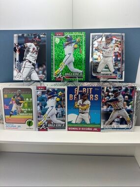 Ronald Acuna Jr. Easter Green Leaves Foil parallel in Braves lot of 7